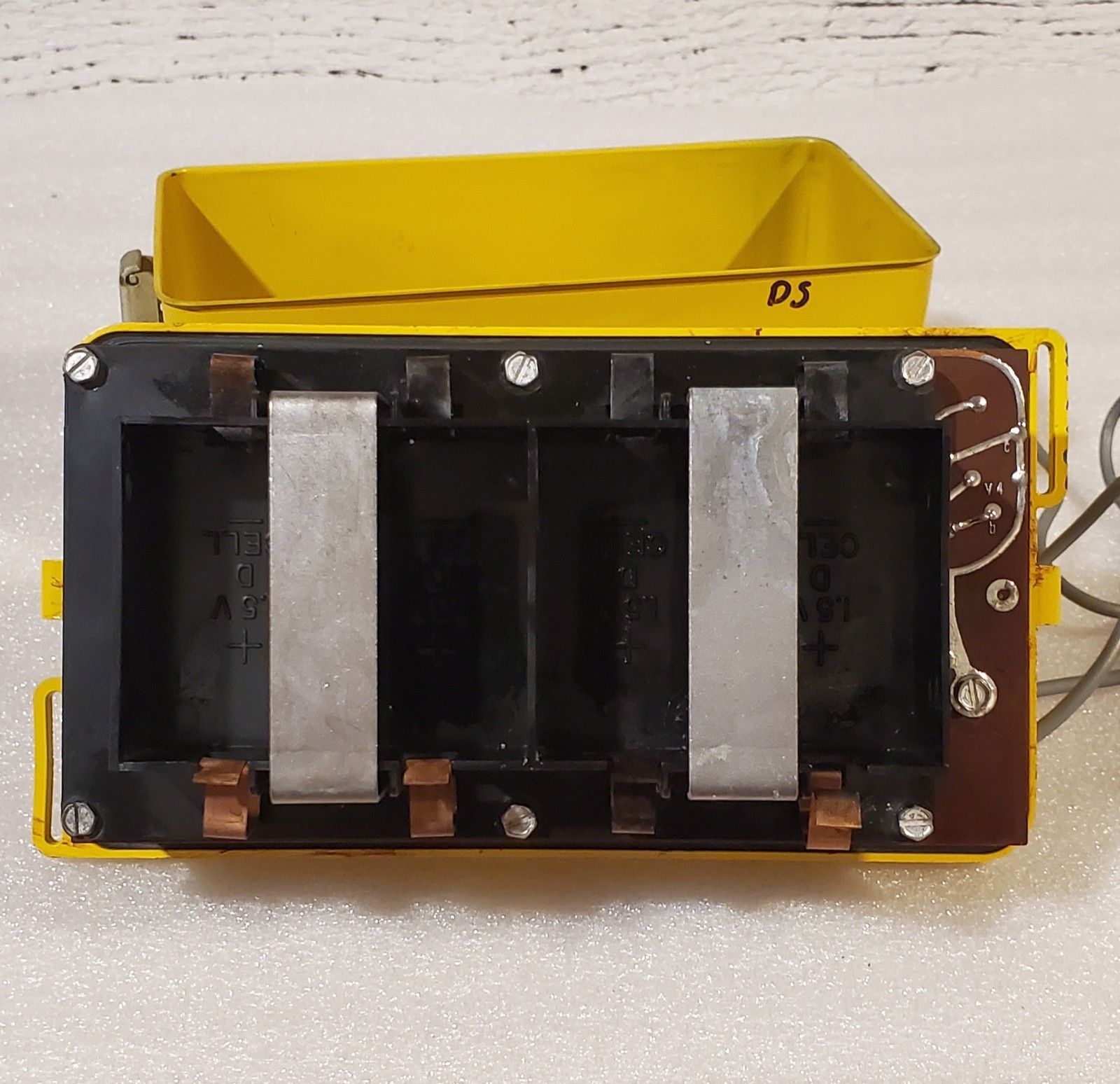 Civil Defense Model 6B Geiger Counter CD V-700 Electro-Neutronics