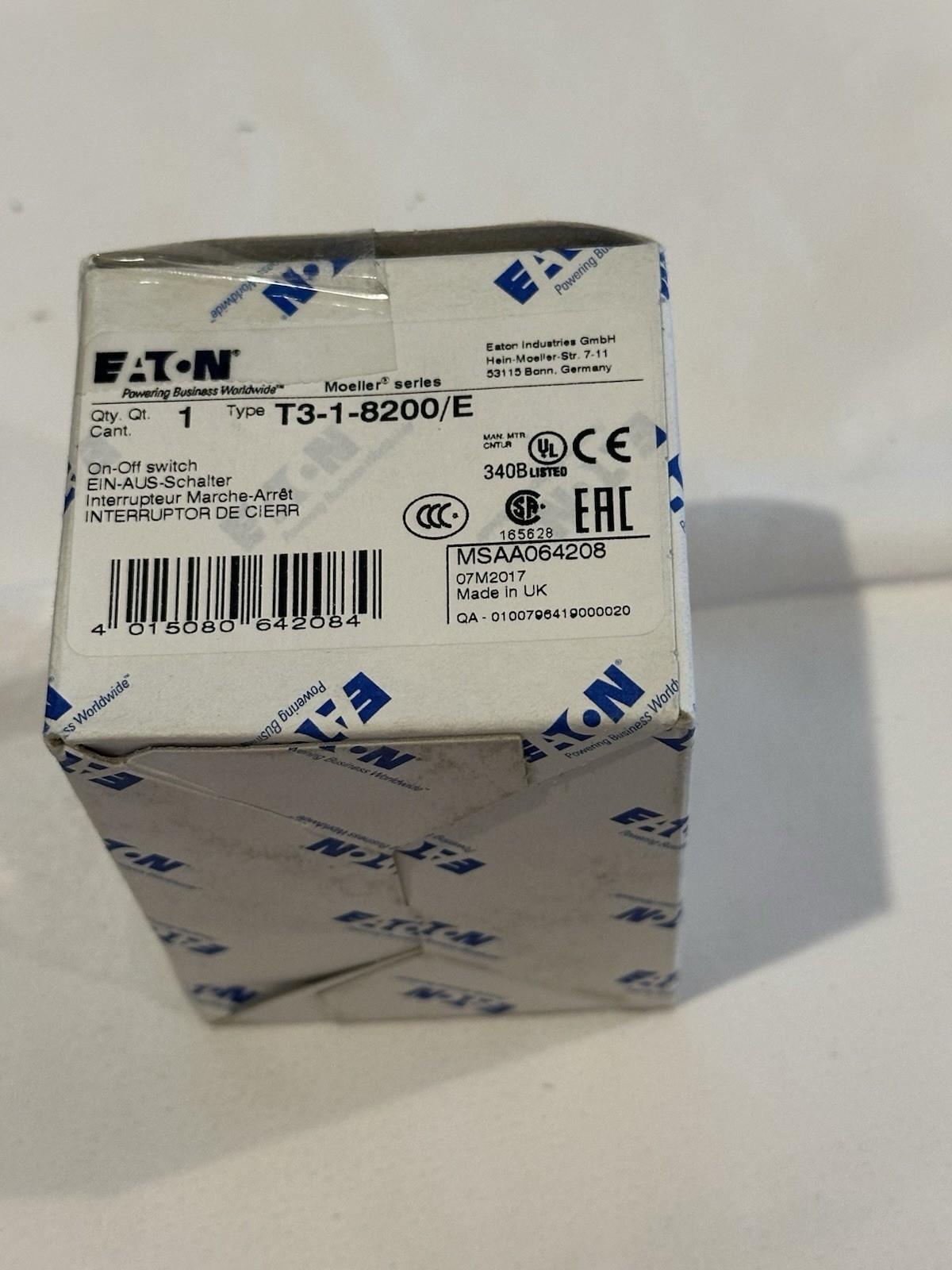 *BRAND NEW* Eaton T3-1-8200/E Selector Switch On/Off Industrial MSAA064208