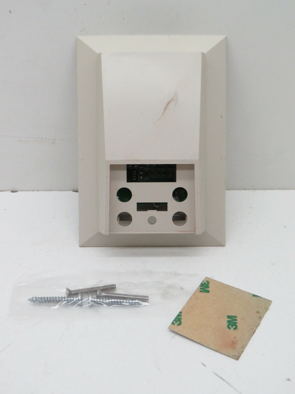 Kele Precision HW20K 2% Wall Mount RH Humidity Transmitter