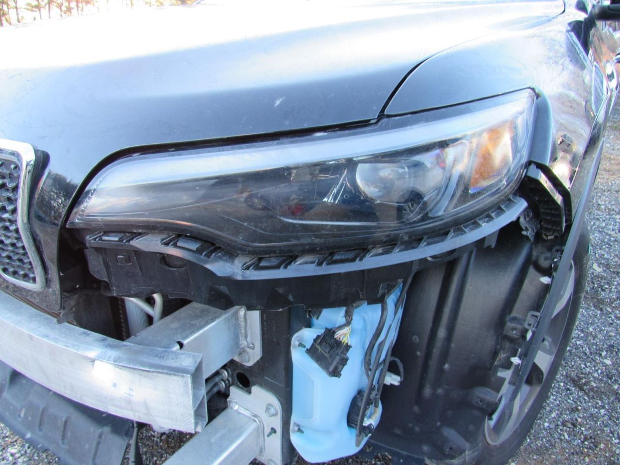 CHEROKEE 2019 Glove Box 1014889