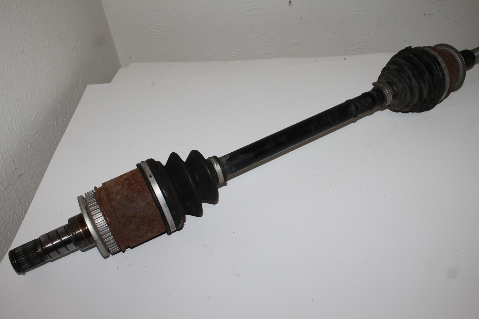2017 - 2021 Infiniti Q60 3.0L Left Drivers Side Rear Axle Shaft 39601-4GB0A