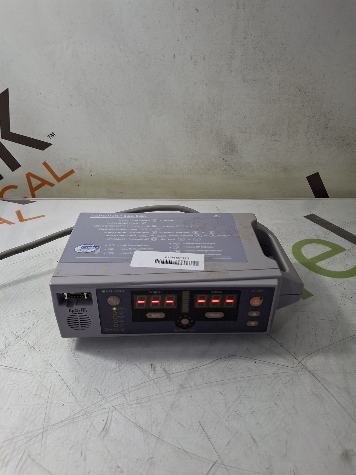 Nellcor N-560 Pulse Oximeter