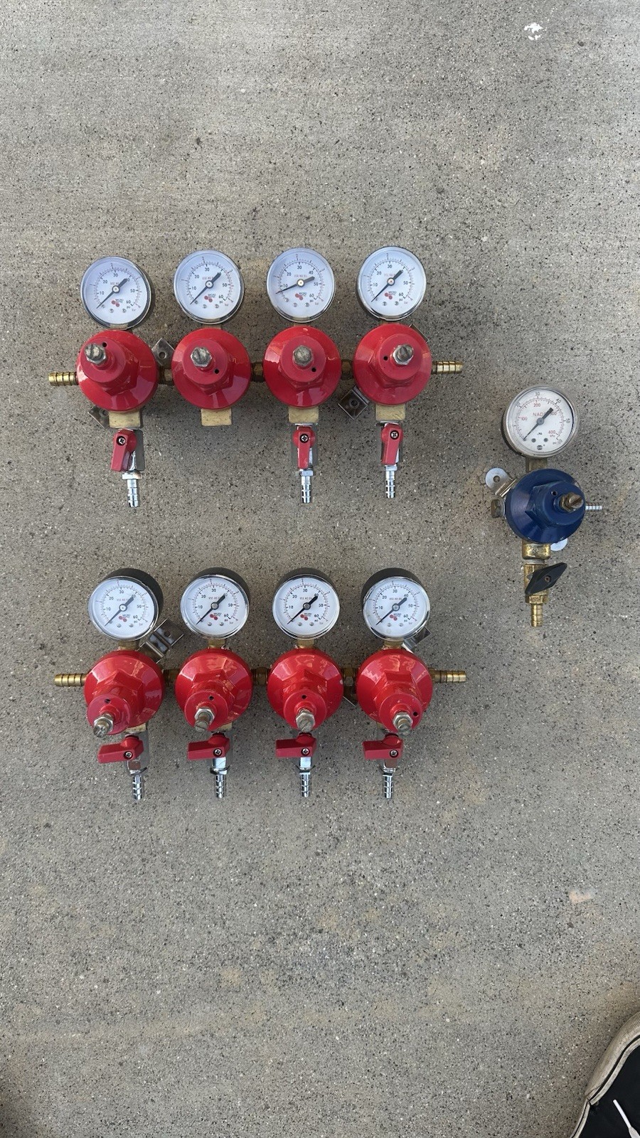 Micro Matic Single Gauge Regulator Red Draft Beer