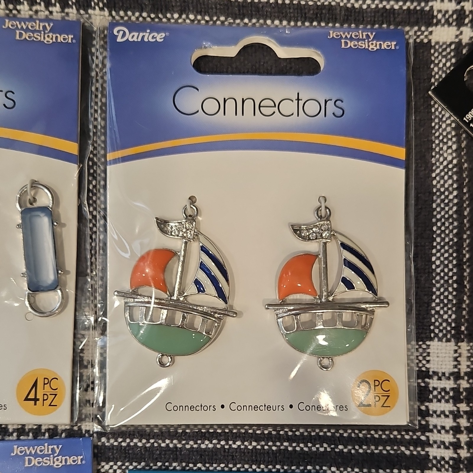 7 piece darice connectors HOLD FOR JJB3-BL-MVFRMM9A