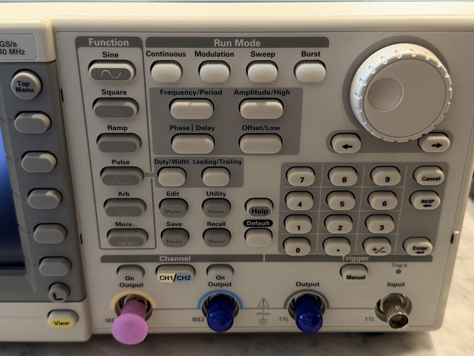 Tektronix AFG3252C Dual Channel Arbitrary/Function Generator 2 GS/s 240 MHz