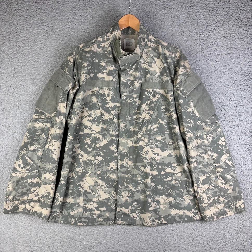 US MILITARY Coat Army Combat Uniform Insect Shield Camo Jacket Mens M Reg Ripsto