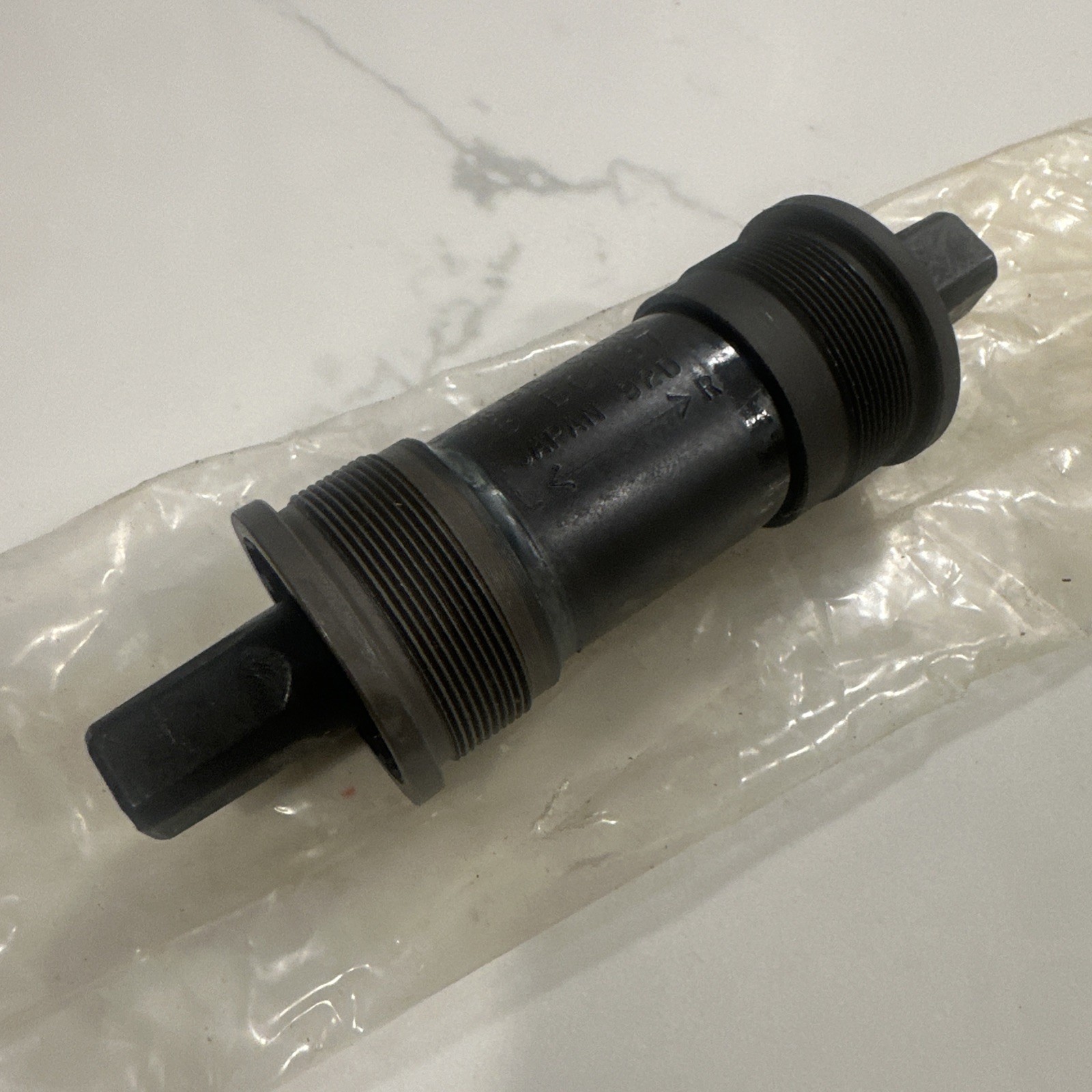 SR SUNTOUR SEALED UNIT BOTTOM BRACKET BEARING BB-CB10 CARTRIDGE CASSETTE