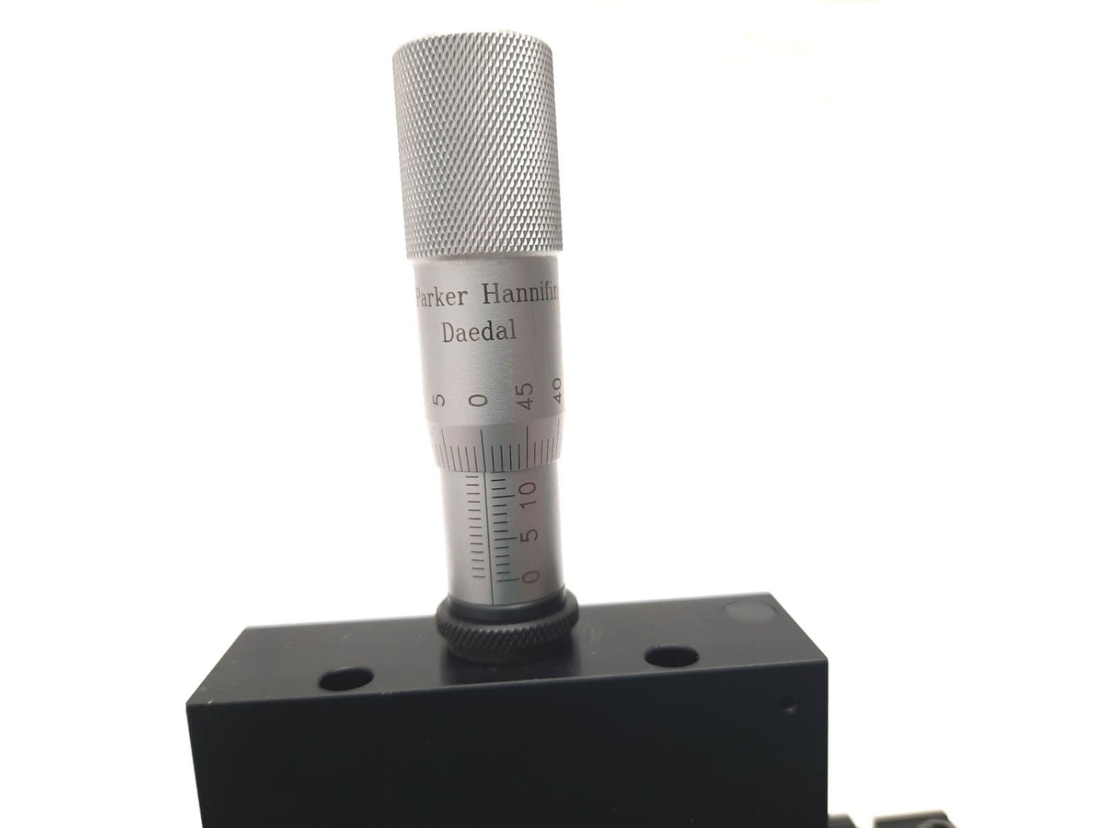 Parker 4413 Ball Bearing Positioner Manual Stage, Micrometer: 25mm, 5 x 5" Stage