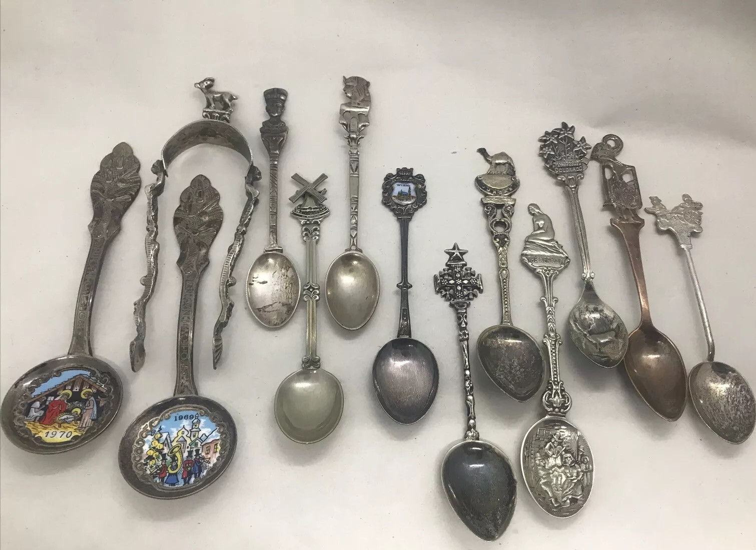 13 Piece Vintage Tourists Silverplate Spoon Collection