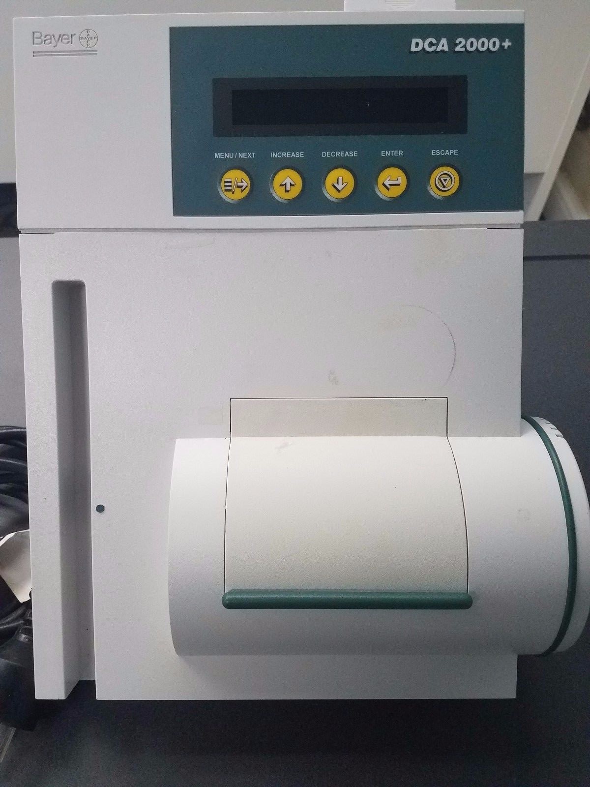 Bayer DCA 2000+ Hemoglobin Blood Analyzer + SR002810 Program Card
