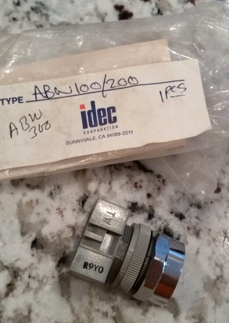 IDEC ABW-100 SWITCH ACTUATOR