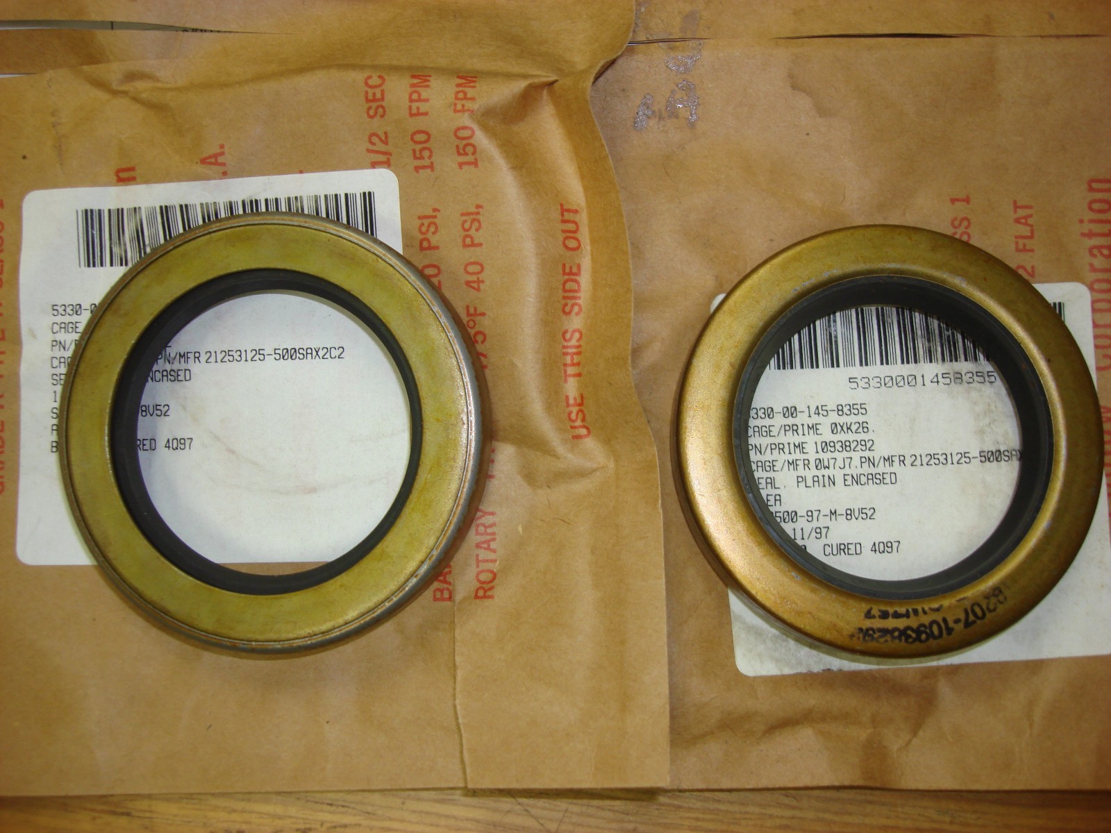 2 ea! SPINDLE SHAFT KNUCKLE OIL SEAL M939 SERIES TRUCK 5330-00-145-8355 10938292
