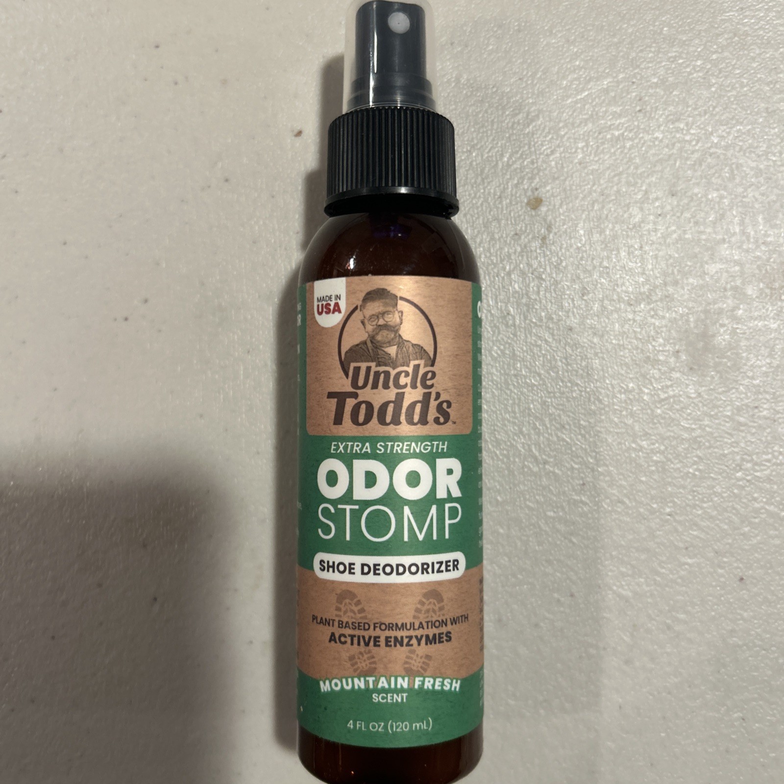 Uncle Todd's Shoe Deodorizer Spray - Proven & Powerful 4 Fl Oz (Pack of 1)