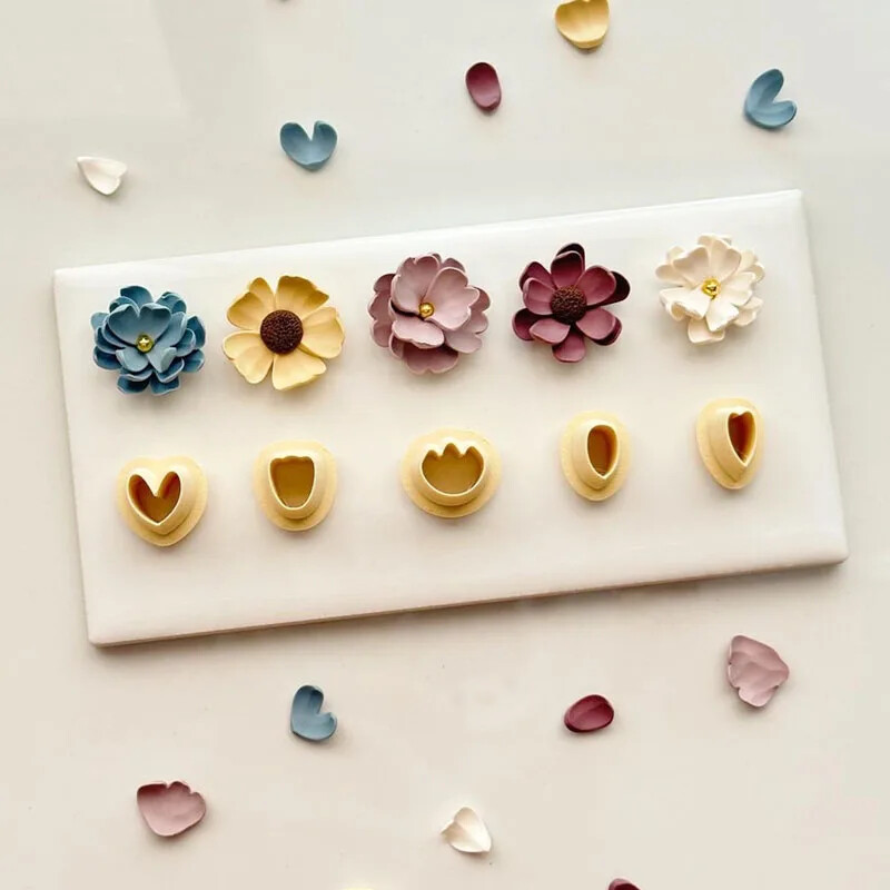 Mini Flower Petal Clay Cutter Mold Set for Polymer Jewelry Craft DIY 5pcs