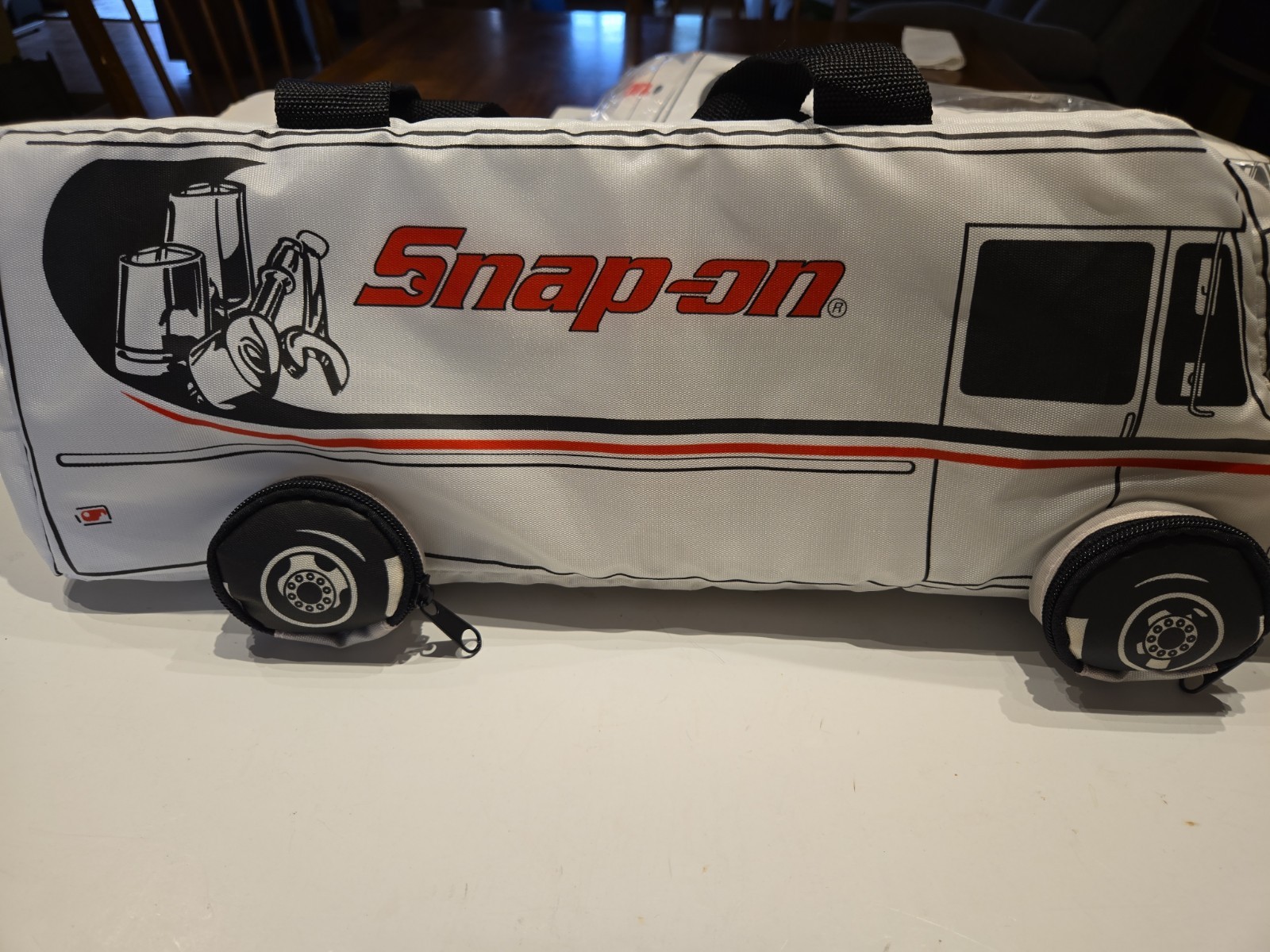 Snap-On tools Truck soft side cooler Vintage collectable 19" x 6" x 6"