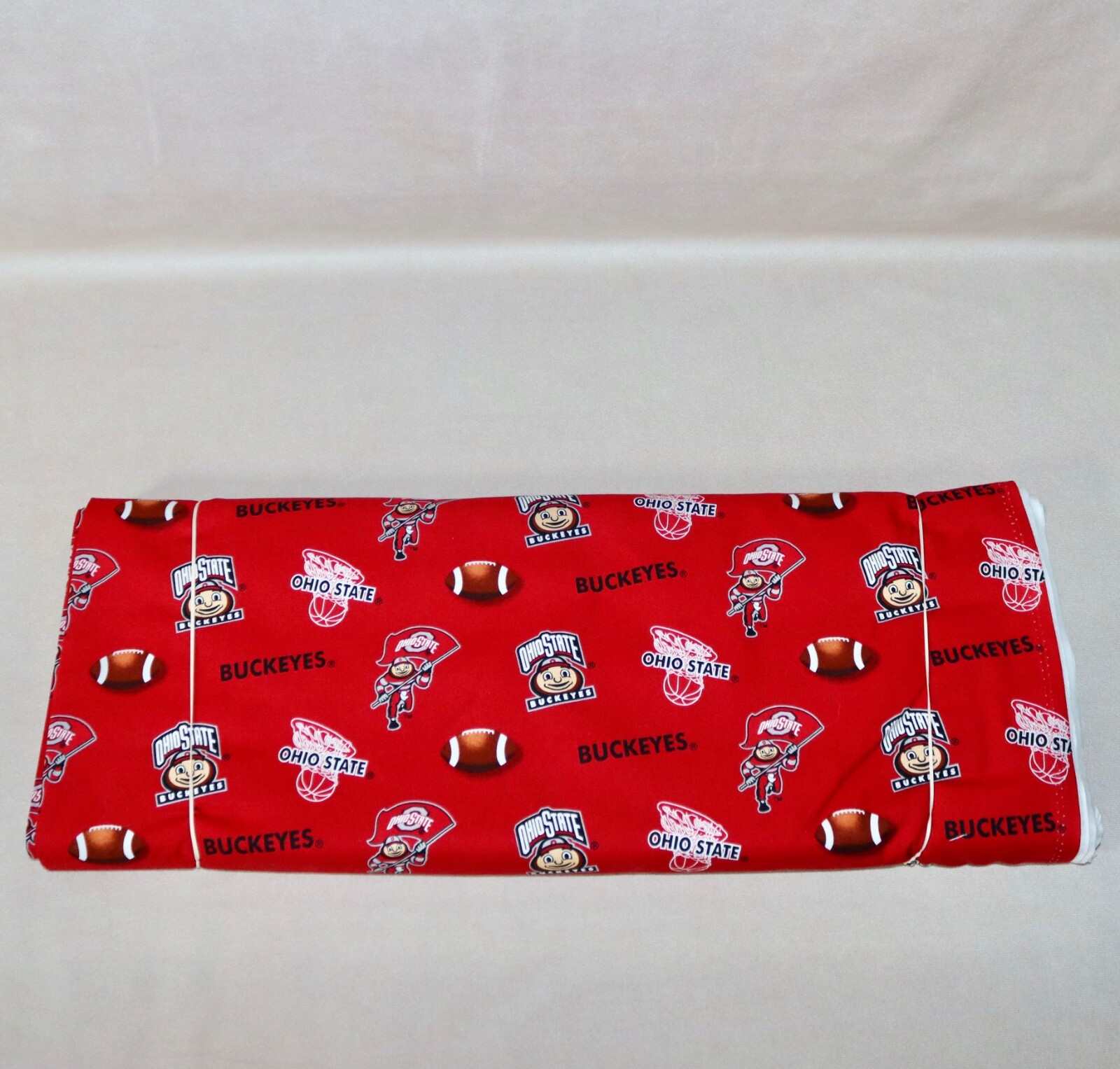 Ohio State Buckeyes ~ Logo Pattern College Cotton Fabric 1/4 Yard 9” X 44”