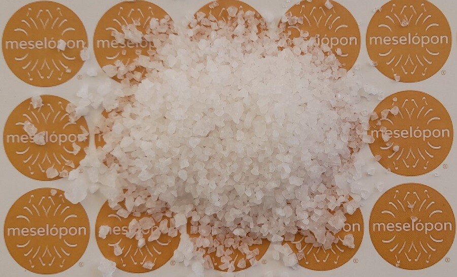 Hand Harvest Kalahari Desert Salt Thick Coarse Crystals Natural Unrefined Pure