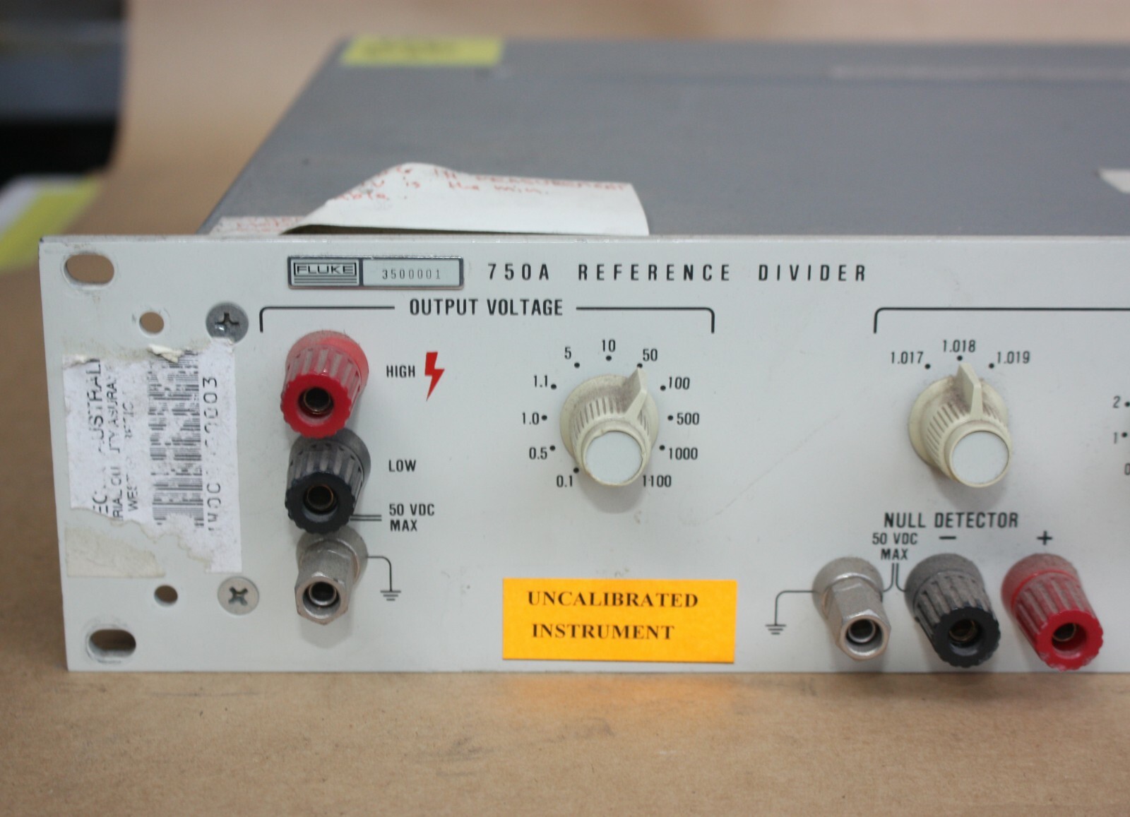 Fluke 750A Reference Divider