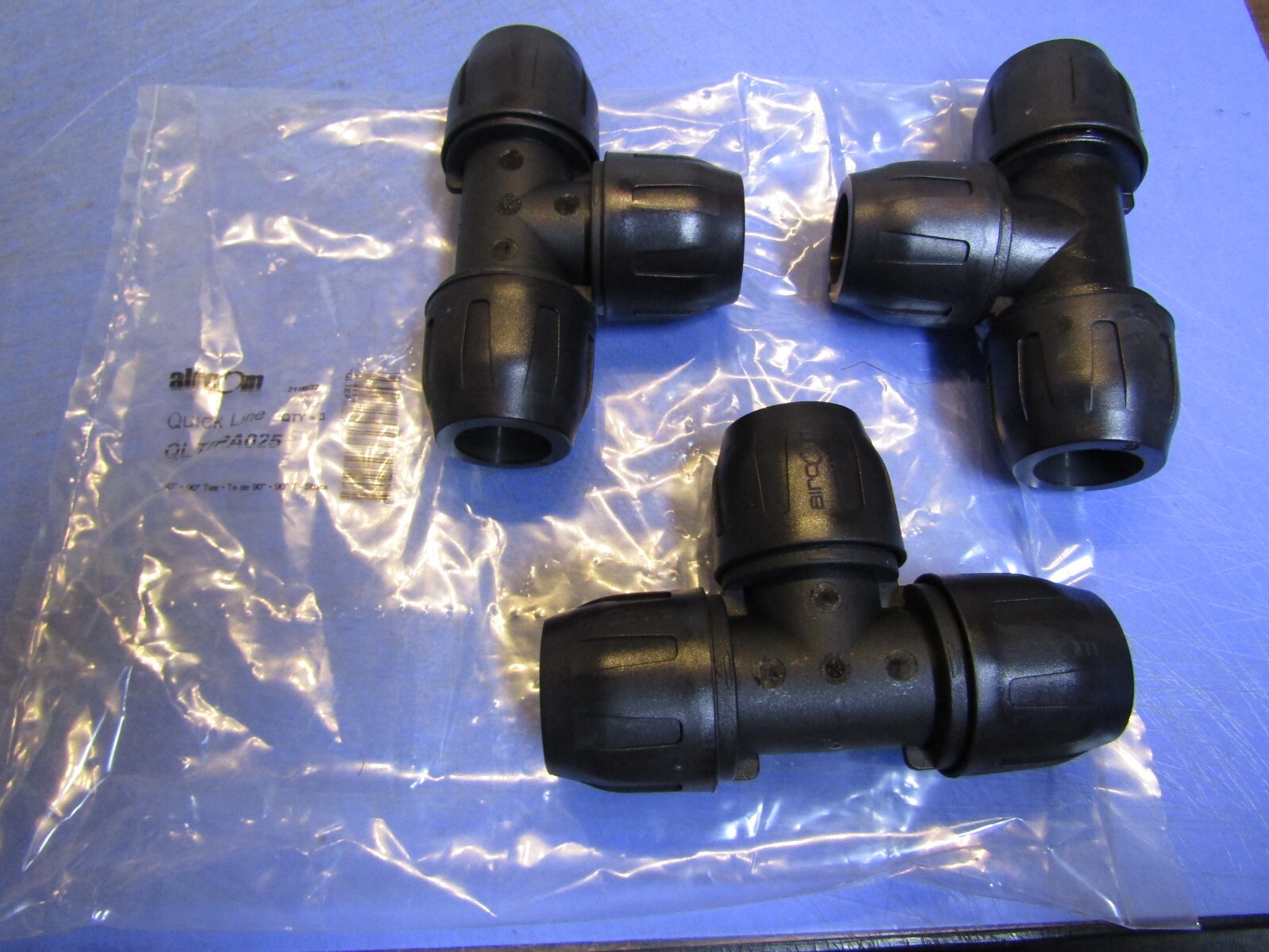 LOT OF 3 AIRCOM QLTEPA025 25mm Equal Tee. New in Packages