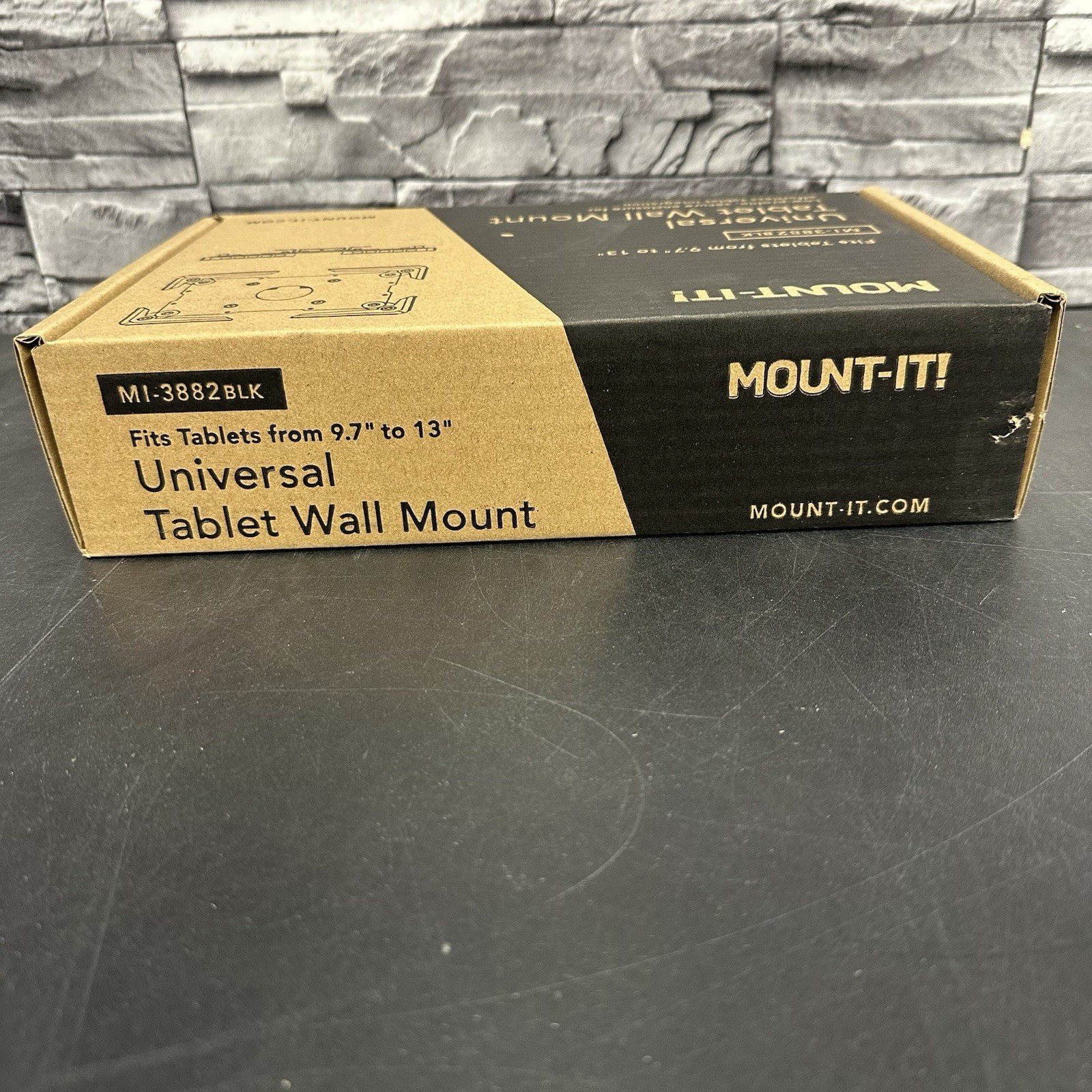 MOUNT-IT UNIVERSAL TABLET WALL MOUNT MI-3882 BLK