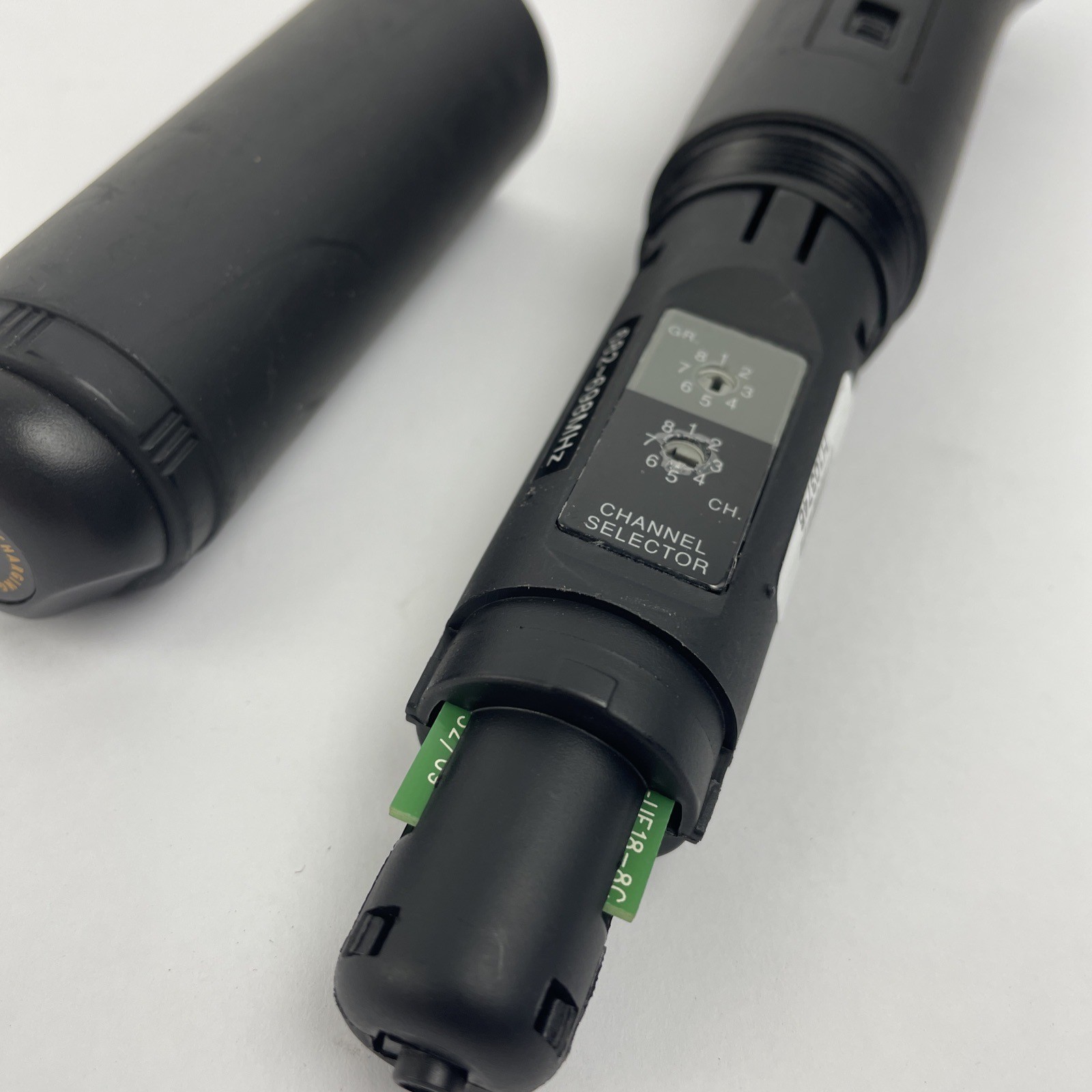 OEM ANCHOR 64 CHANNEL UHF Transmitter Wireless MICROPHONE