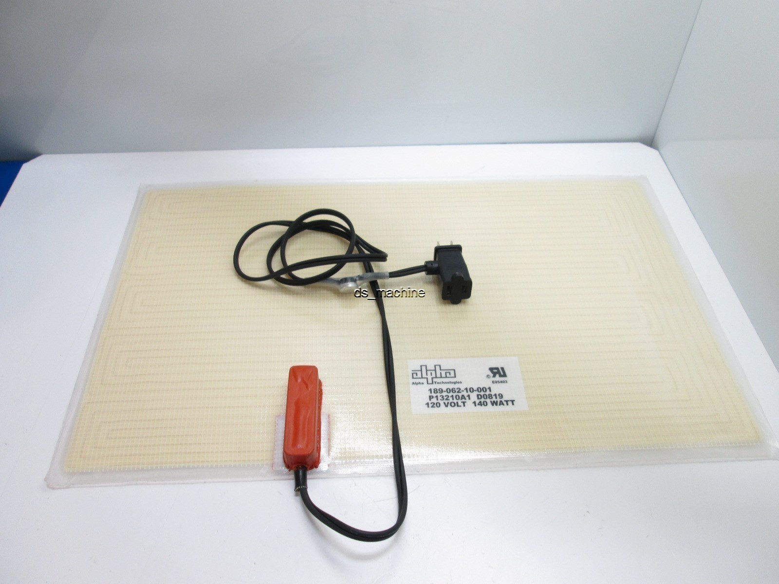 Alpha Tech 13x21" 189-022-10-001 P13210A1 120-Volt 140-Watt Warming Heater Mat