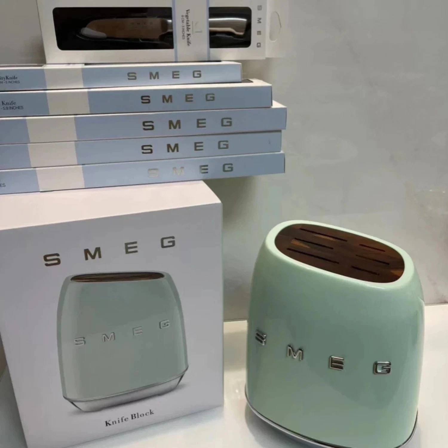 SMEG 7-Piece knife Block set stainless steel Green Color New DHL EXPRESS