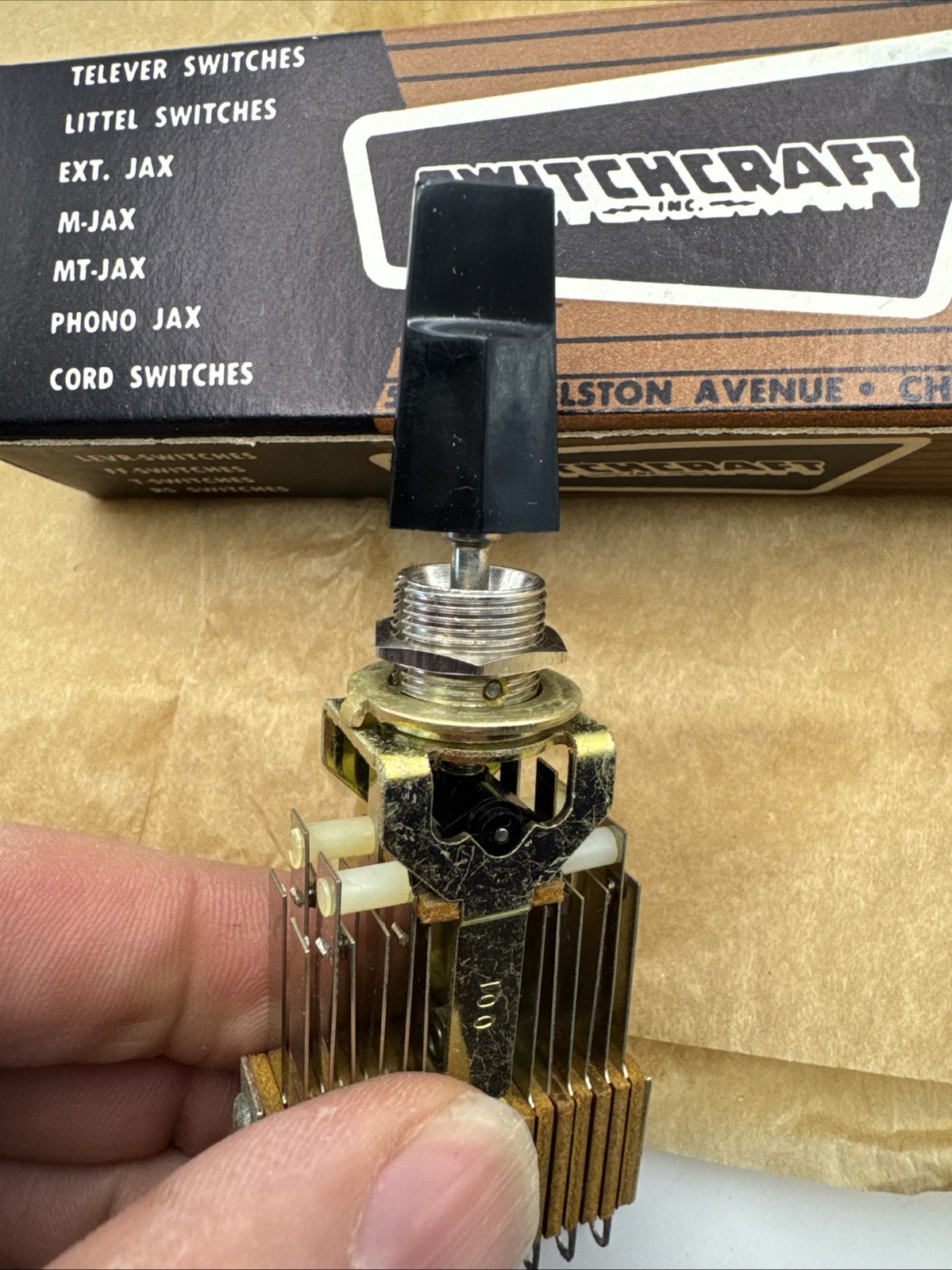 Switchcraft Toggle Switch 41324L NIB