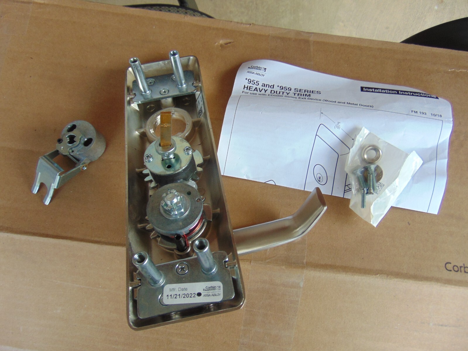 1 CORBIN RUSSWIN PANIC LEVER TRIM 955 AND 959 FOR ED5000 SERIES EXIT DEVICE