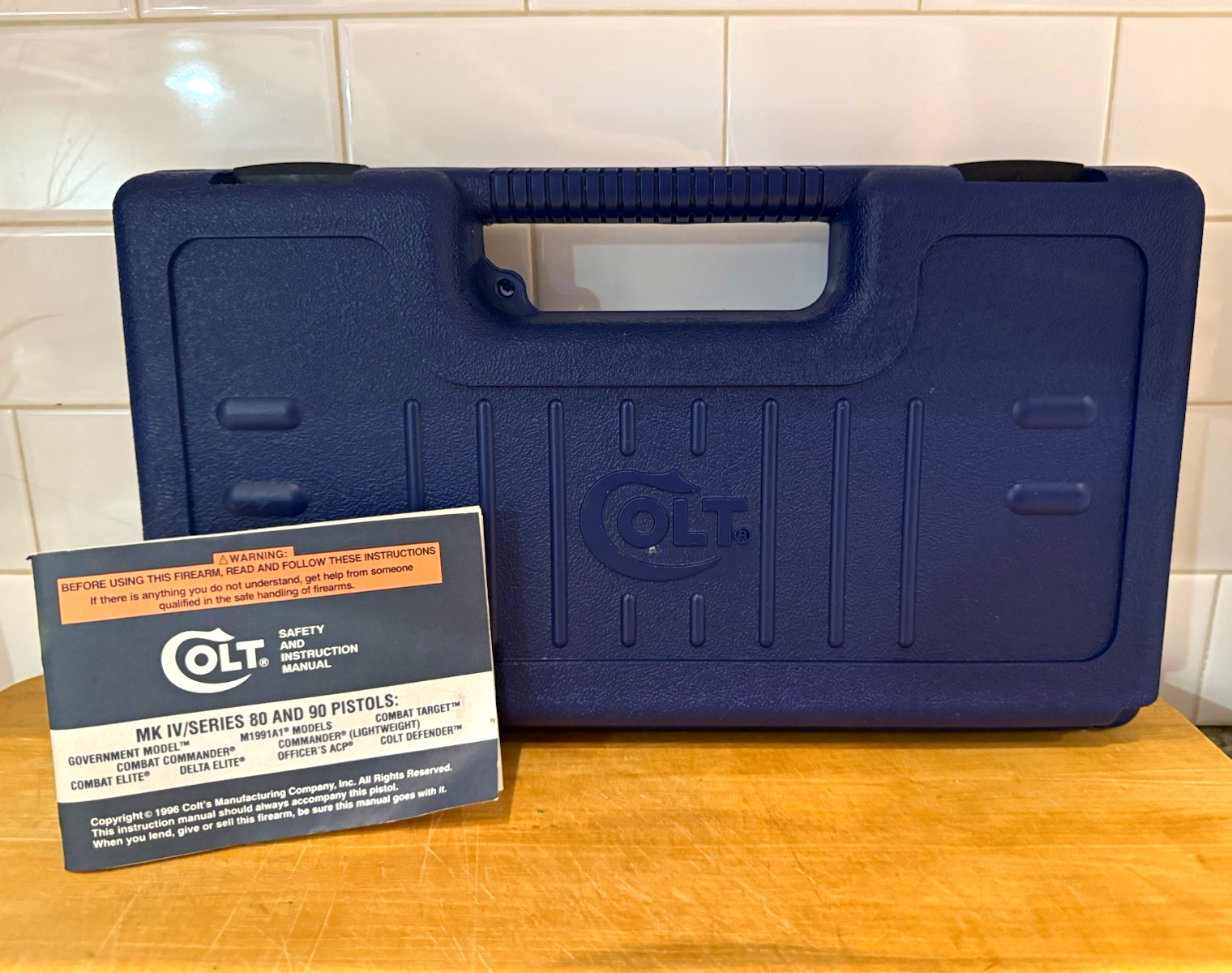 Colt Factory Blue Hard Case + 1996 Manual – 45 ACP 5” Blue 1911 Series 80/90