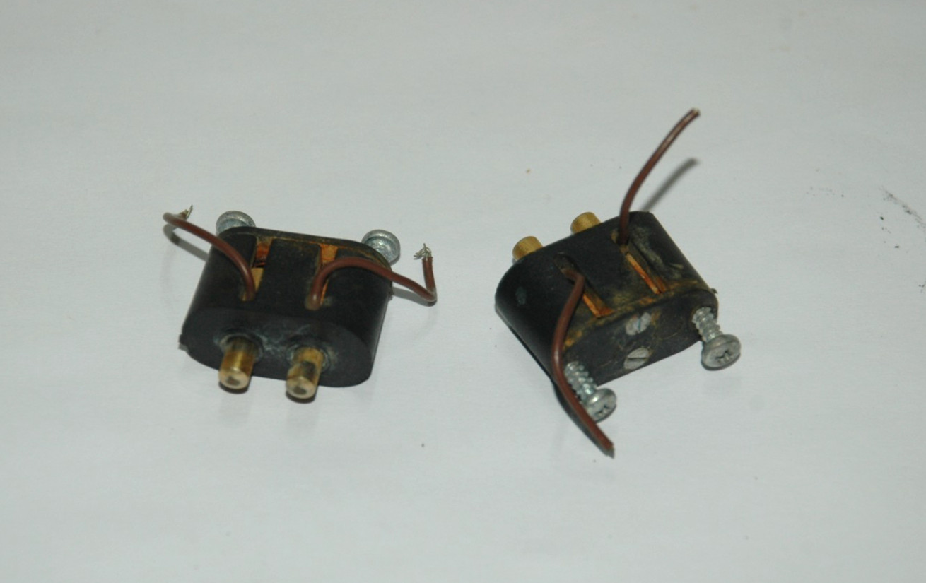 SAIC Exploranium GR-135 Charge Terminals Used  QTY 1      Free Ship   (RBX.2)