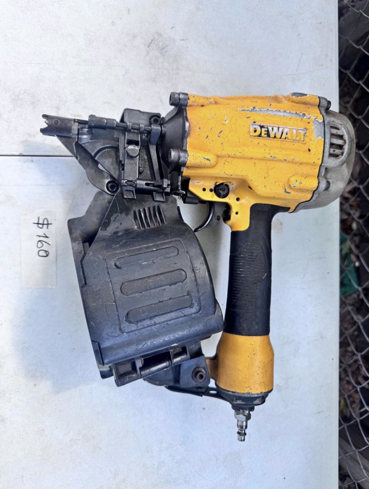 DEWALT Pneumatic Nailer Yellow Black