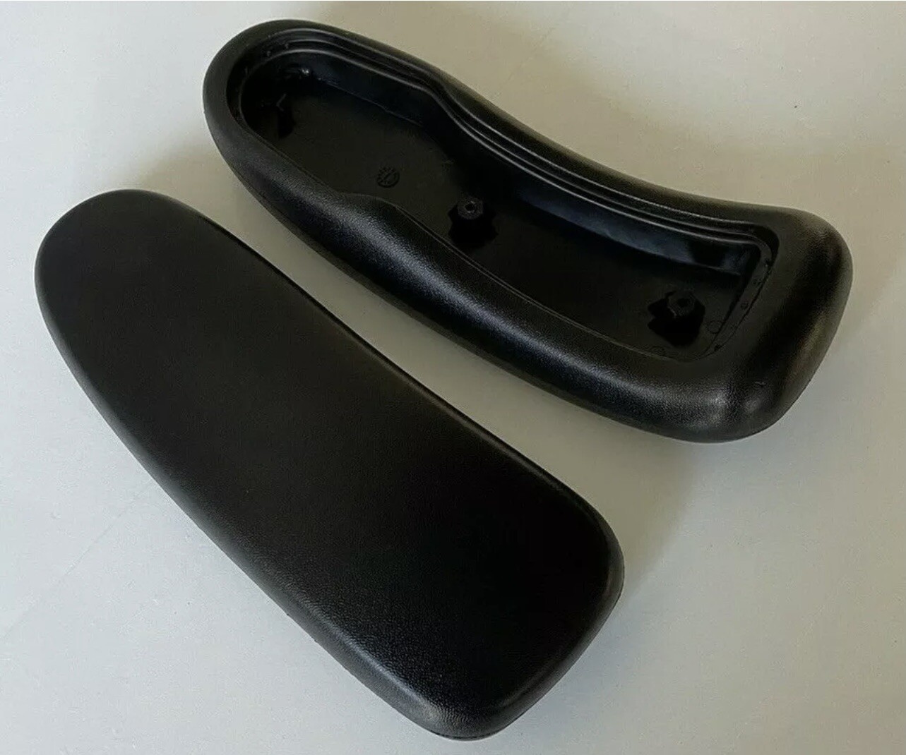 NEW SOFT VERSION HERMAN MILLER ARMPADS FITS ALL SIZES