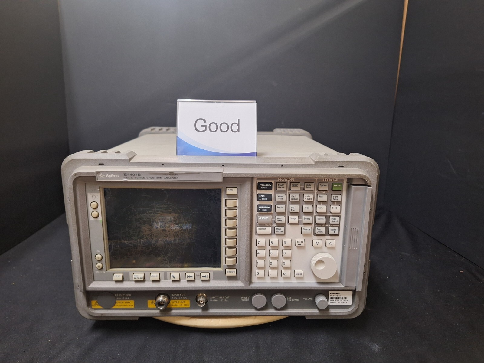 Agilent E4404B : Spectrum Analyzer w/Opt. 1DS 1DR 1D6 B72 1D5 BAC 231... (2404)