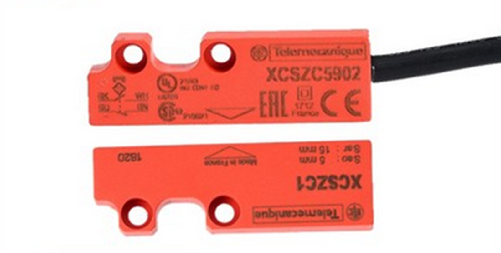 NEW SCHNEIDER XCSZC5902 Magnetic Safety Switches