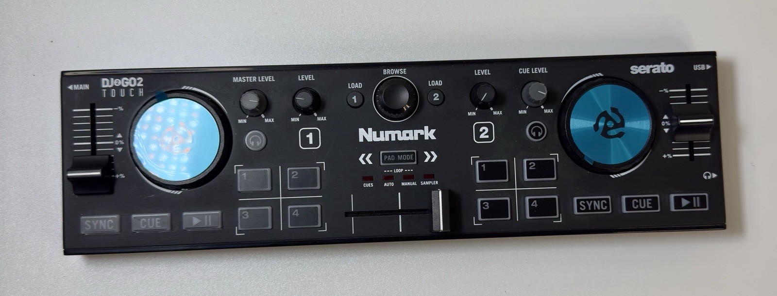 Numark DJ2GO2 Touch 2-channel Serato DJ Controller