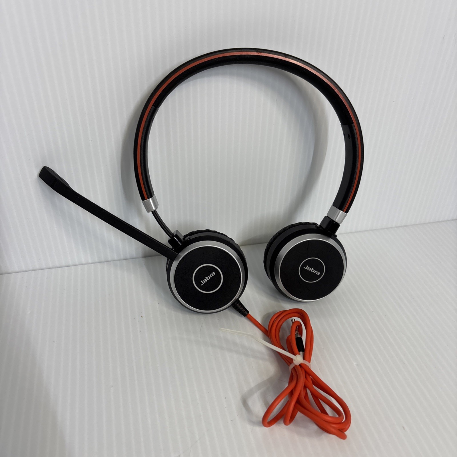 Jabra Evolve Headsets: Model HSC017 Excellent Condition (b73)