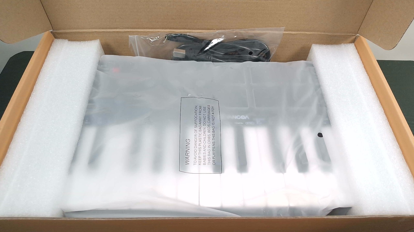 Vangoa - MIDI Keyboard Controller - 25 Keys - VMK25 - Black - OpenBox