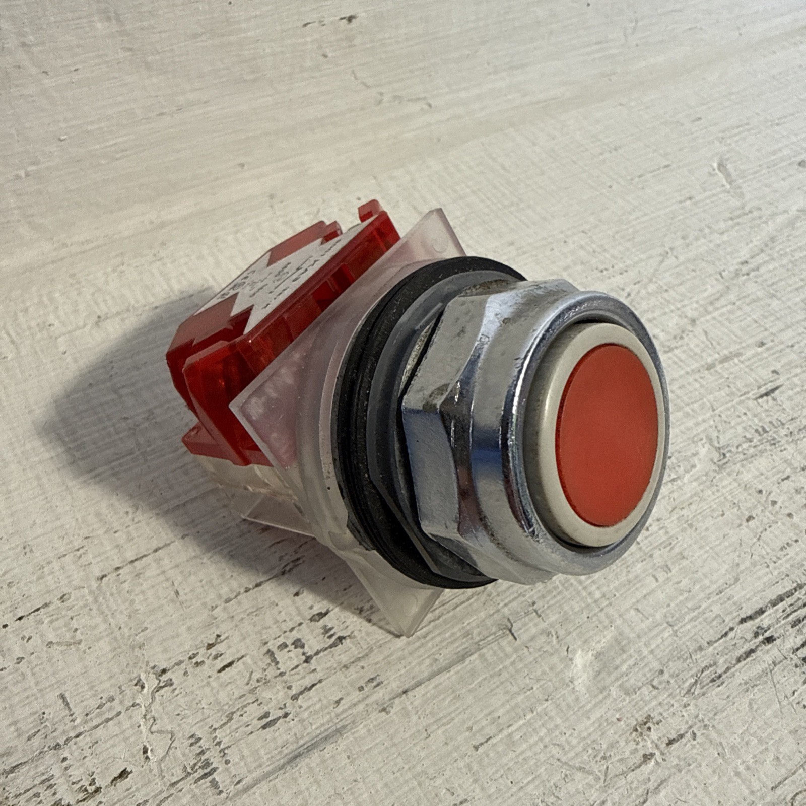 Schneider Electric 9001KR1RH6 Red Momentary Push Button Square D with 9001 KA3