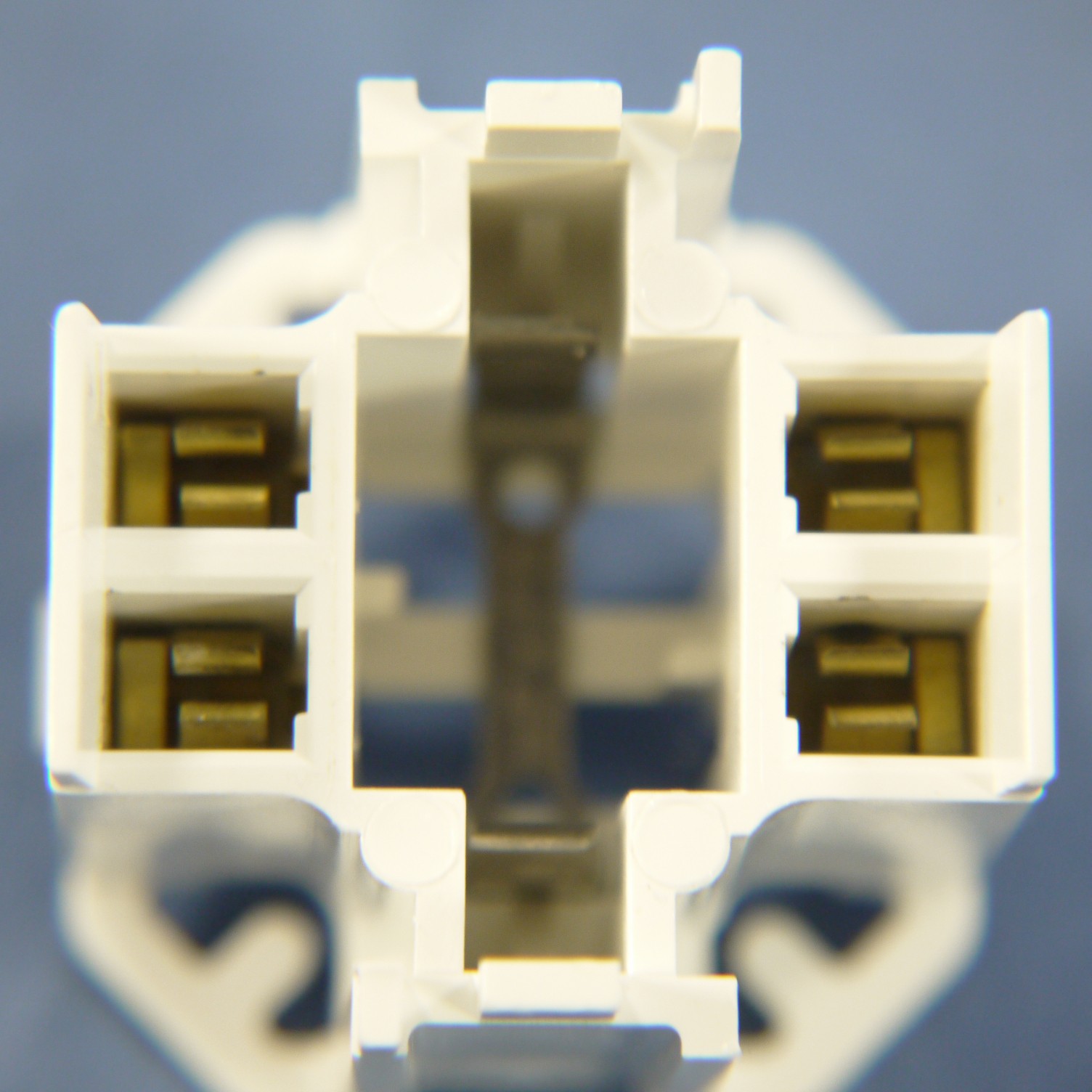 Leviton 26725-429 Compact Fluorescent Snap-In Lamp Holder Light Socket G24q-3