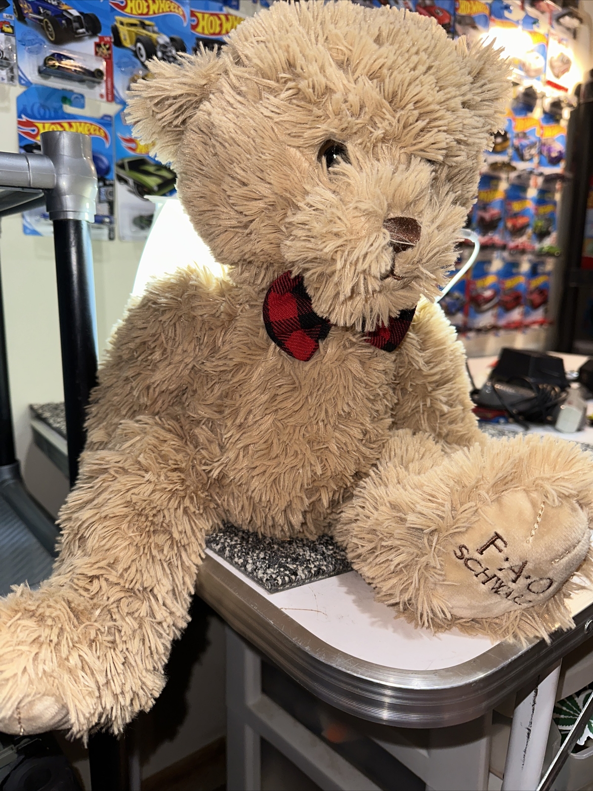 FAO SCHWARZ Teddy Bear 18” With Buffalo Plaid Red Black Bow Tie Plush Toy 2019