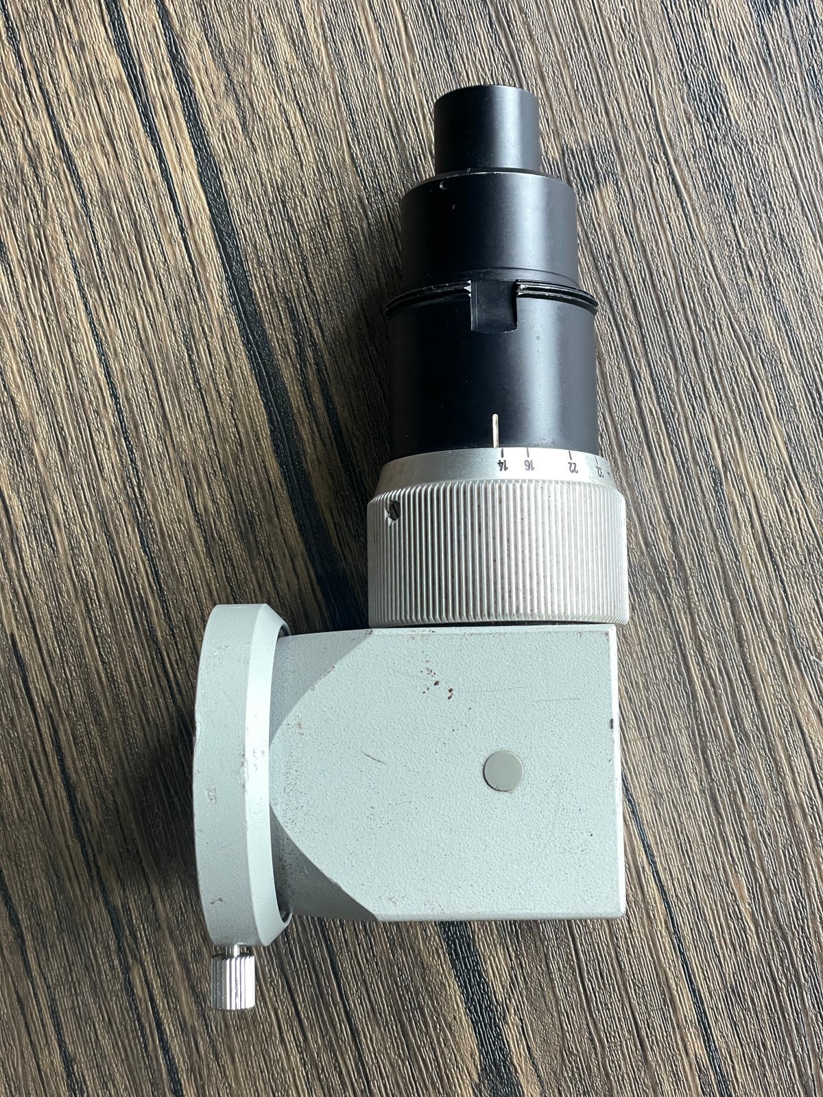 Carl Zeiss OPTON  F＝220 T OPMI adapter  Suitable for surgical microscopes