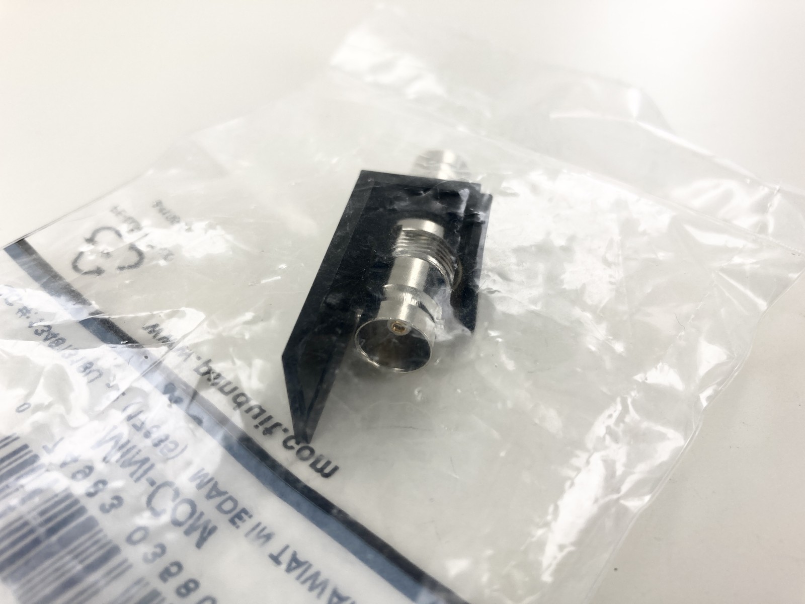 Panduit CMBA75BLY BNC Coupler Module, Black