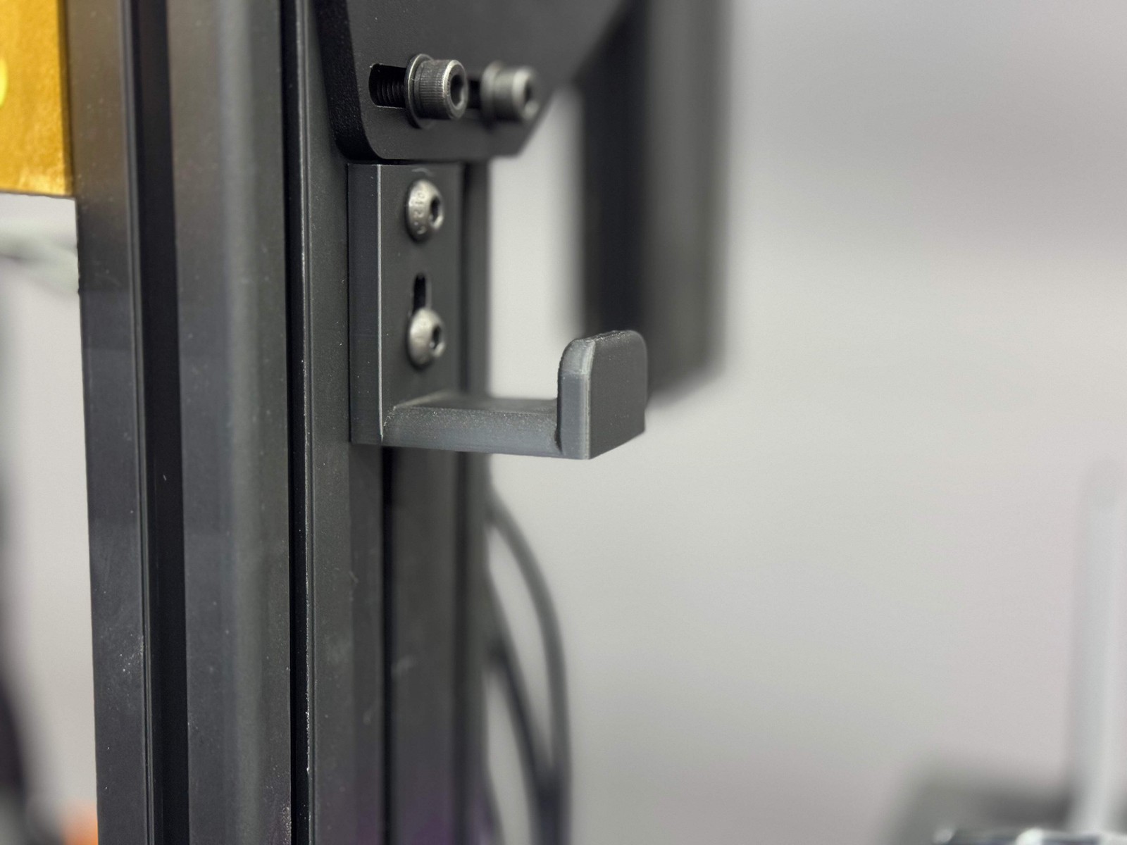 Focus Sim Racing Headphone Mount for Sim Rigs (3D Printed, Screws Included)
