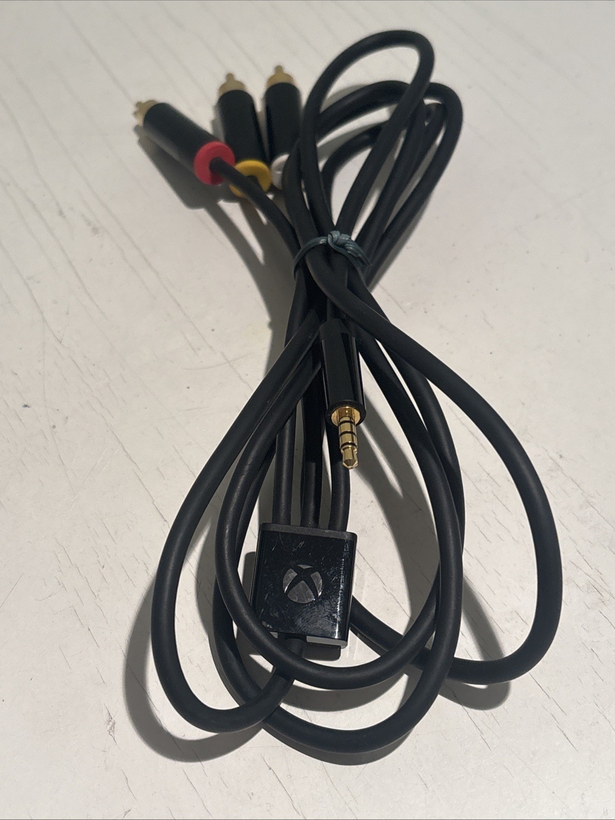 OEM Genuine Microsoft Xbox 360 E 3.5mm to RCA AV Cable