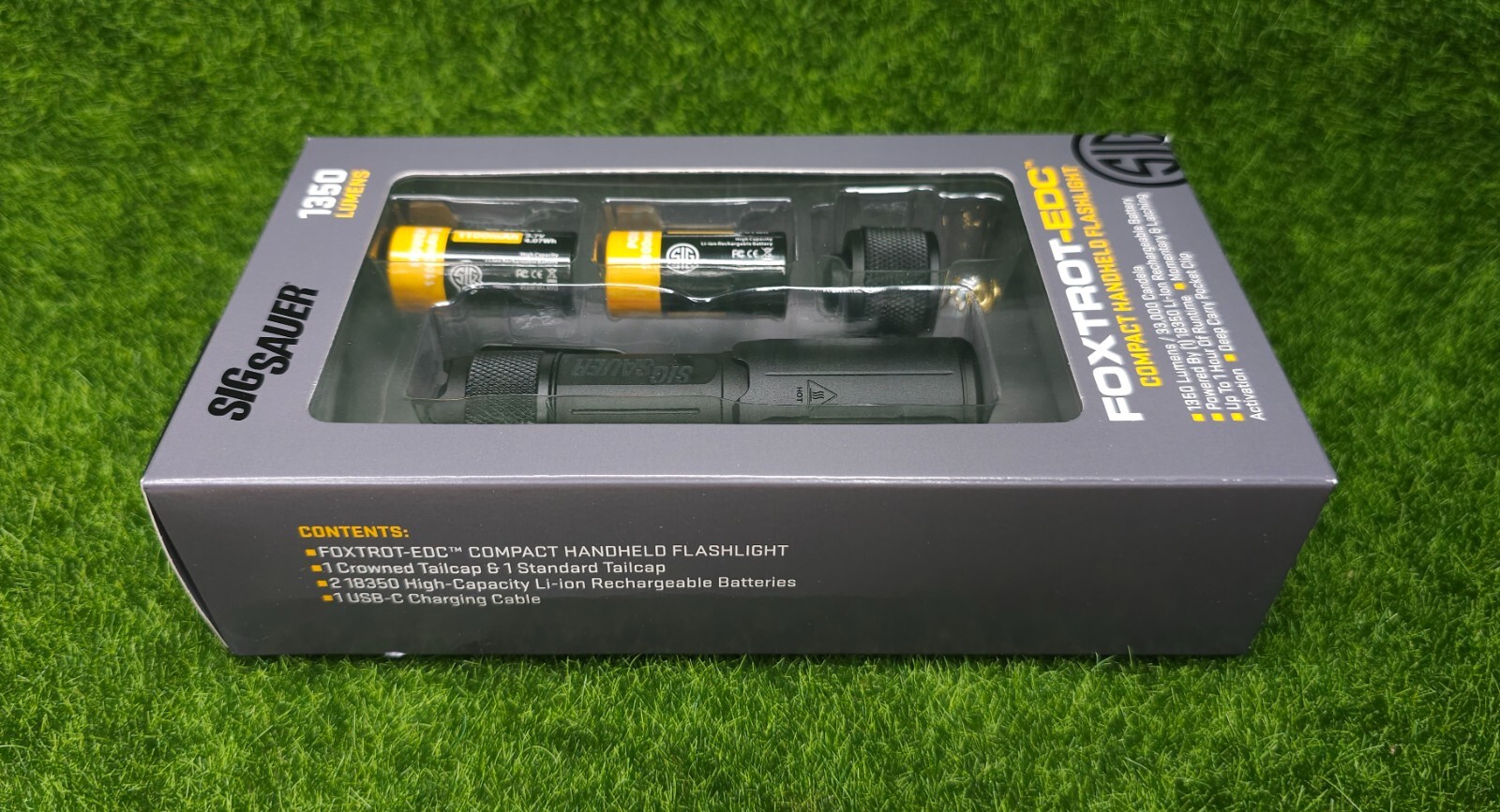 Sig Sauer FOXTROT-EDC 1350 Lumen Compact Handheld Tactical Flashlight - SOFEC001