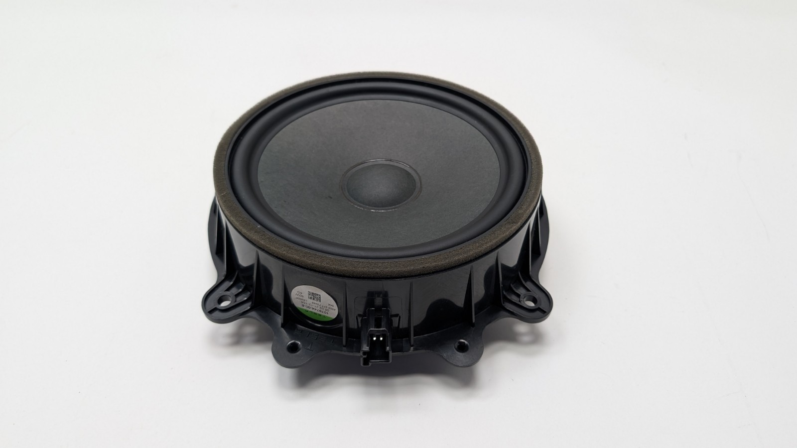 Tesla Model 3 2017-2020 Front Door Speaker Left or Right 1079744-00-E OEM