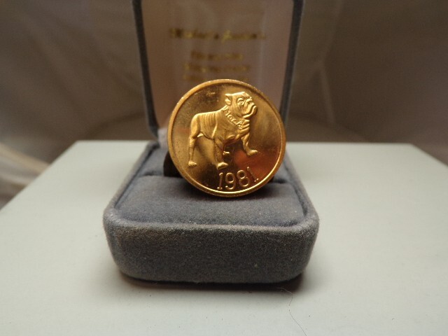 1981 Bulldog Mack Truck Bull Dog You Make the Difference Token # C 2084