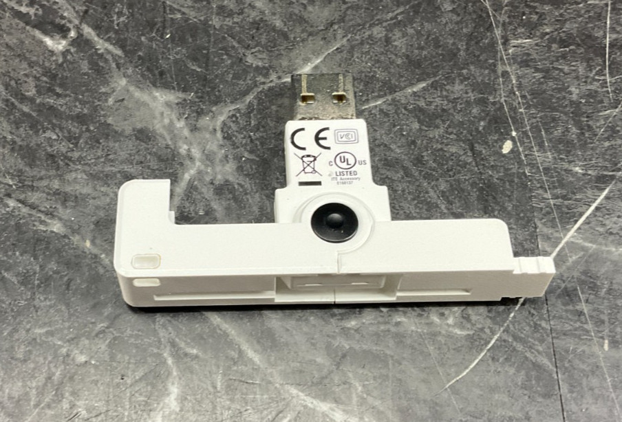 Identiv Smartfold Smart Card Reader 905430-1 ✅❤️️✅❤️️✅ NEW! ✅❤️️✅❤️️✅
