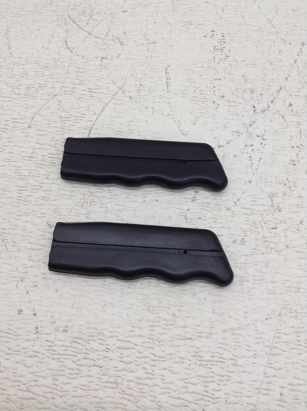 TE 67258 Handle Lot of 2 New (TSC)